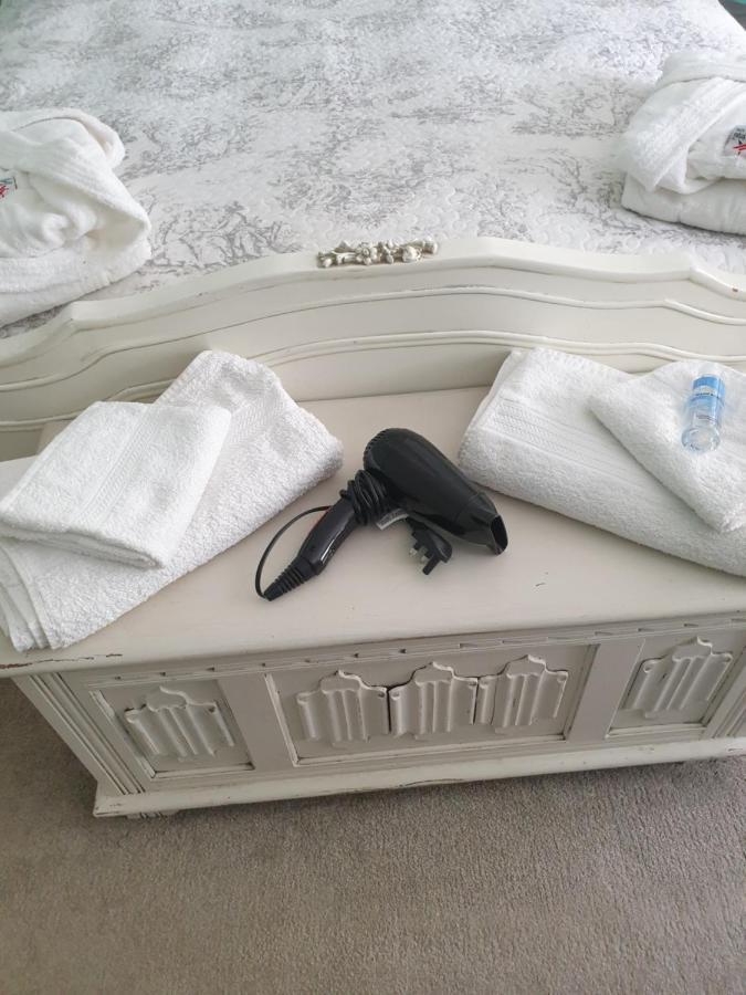 Judy'S B&B Private Home Cardiff Dış mekan fotoğraf